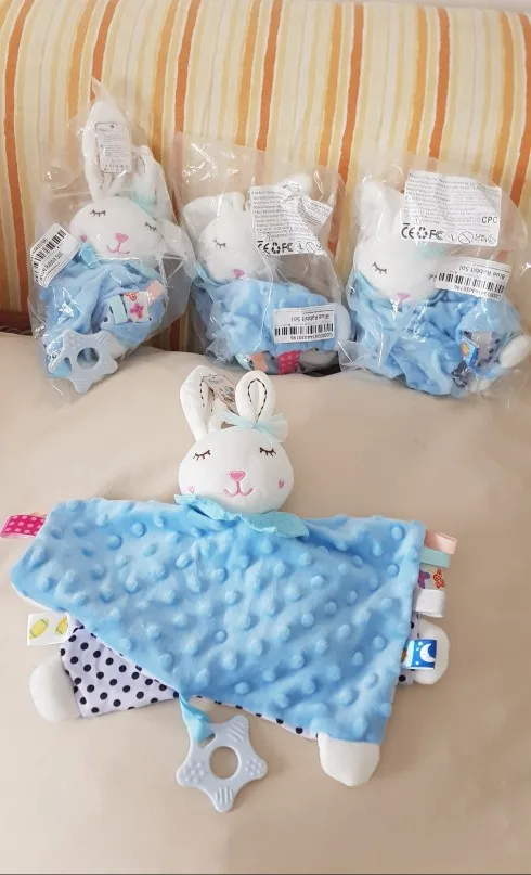 1pcs Baby Security Soothing Doll Towel with Teether Rattles Soft Blanket Snuggle Toy photo review