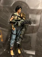 NECA エイリアン エレン・リプリー ニュートを救出 デラックス 7