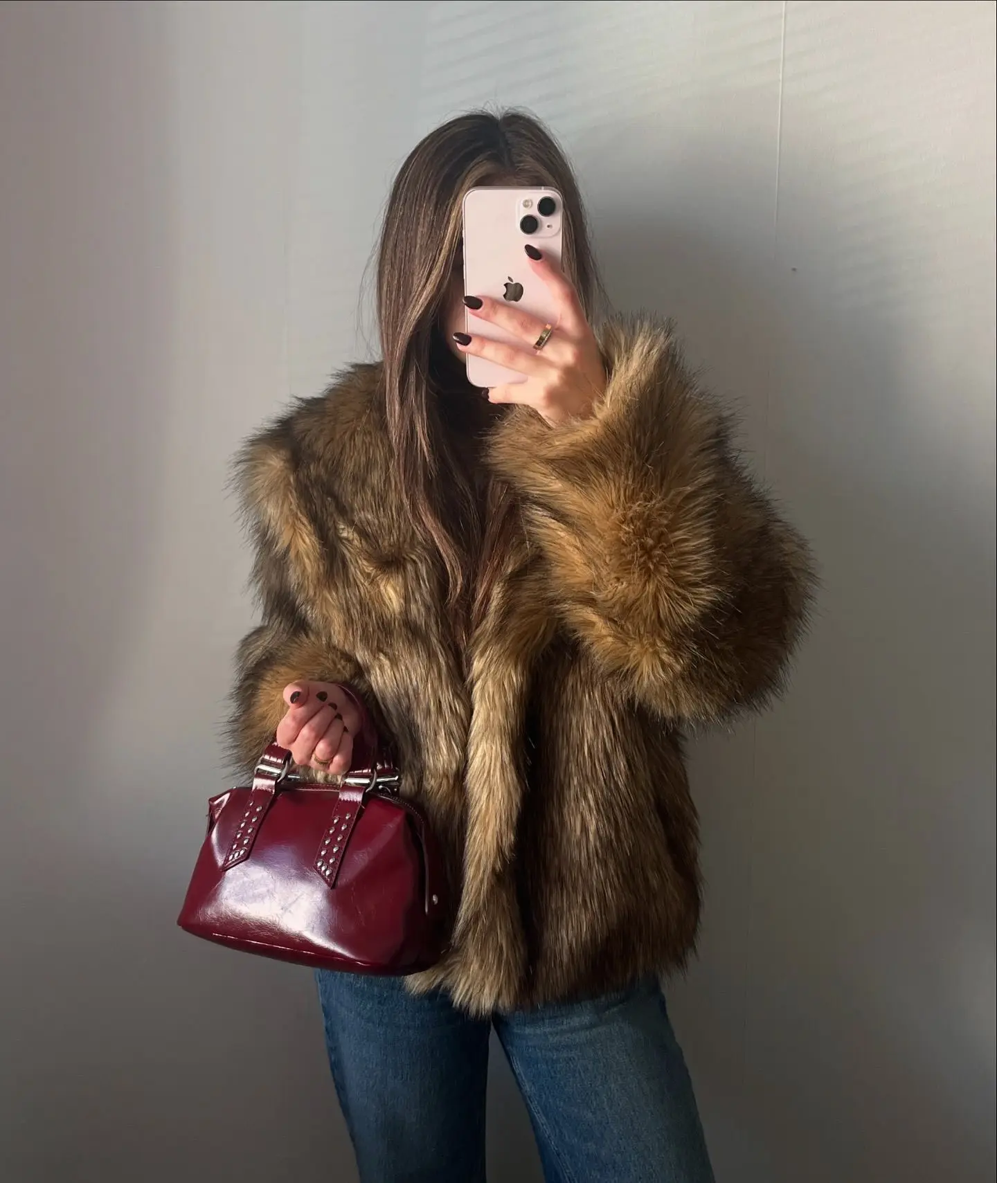 2025 Winter Luxury Lapel Thicken Fluffy Fur Coat Women Chic Brown Oversized Full Sleeve Plush Furry Jacket Lady High Streetwear photo review