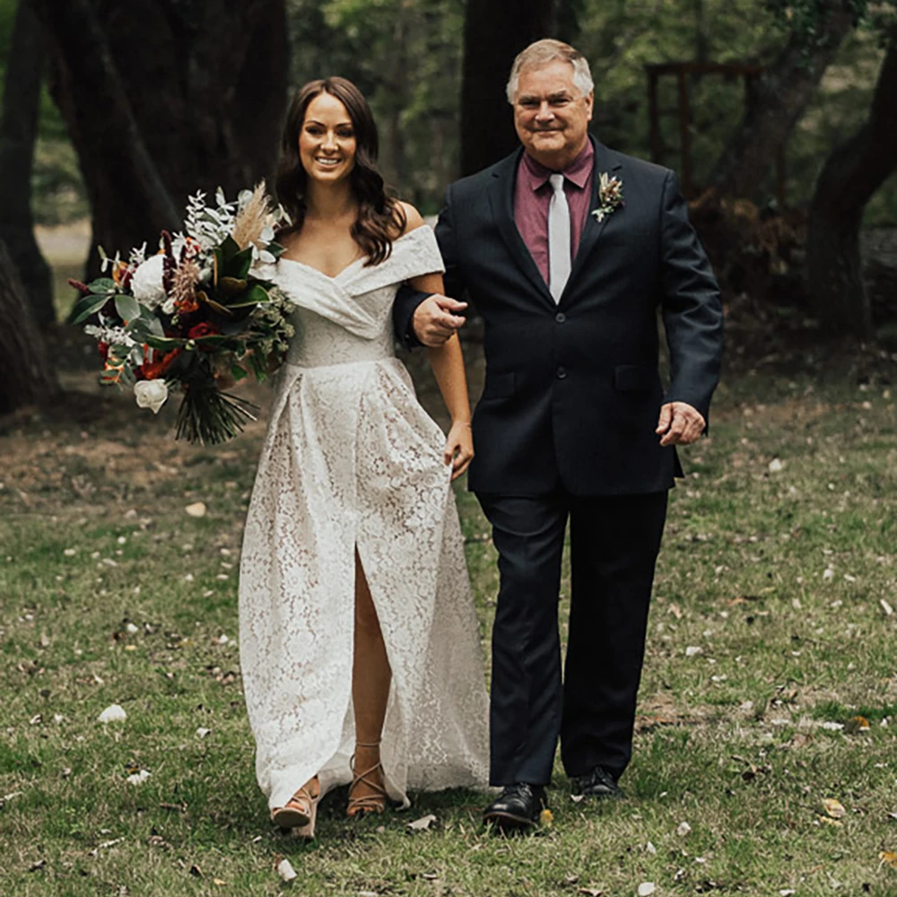 

ТРАПЕЦИЕВИДНОЕ свадебное платье с открытыми плечами и высоким разрезом, сделанное на заказ, в стиле бохо, из сплава, с цветочным кружевом, Сельское уличное свадебное платье