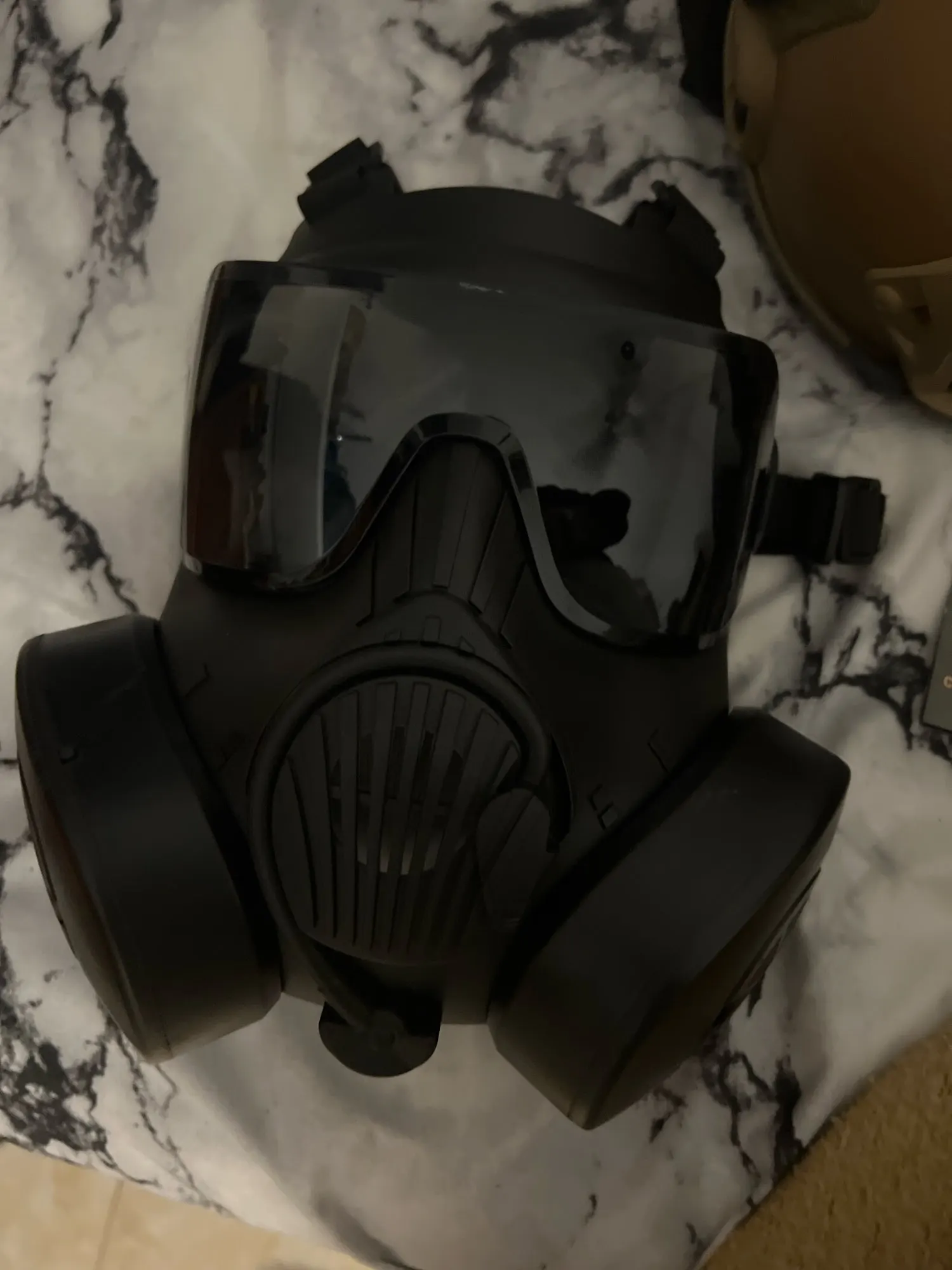 Protective Tactical Respirator Mask Full Face Gas Mask for Airsoft Shooting Hunting Riding Outdoor CS Game Cosplay Protection photo review