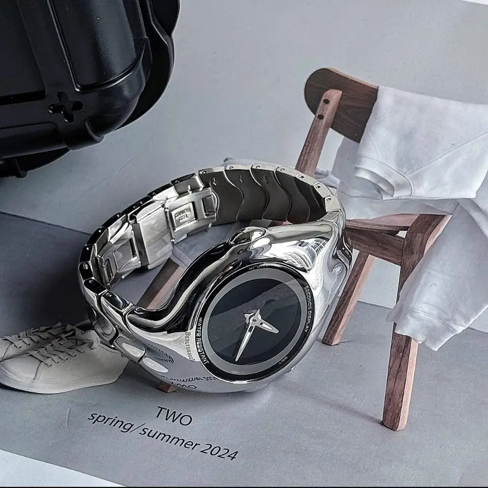 BENLYDESIGN GL570 Y2K Retro Digital Watch for Men BigTic Style