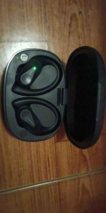 Lenovo LP75 auriculares inalámbricos deportivos con micrófonos, Control de botones, pantalla de alimentación LED, sonido estéreo de alta fidelidad auriculares Bluetooth 5,3 TWS photo review
