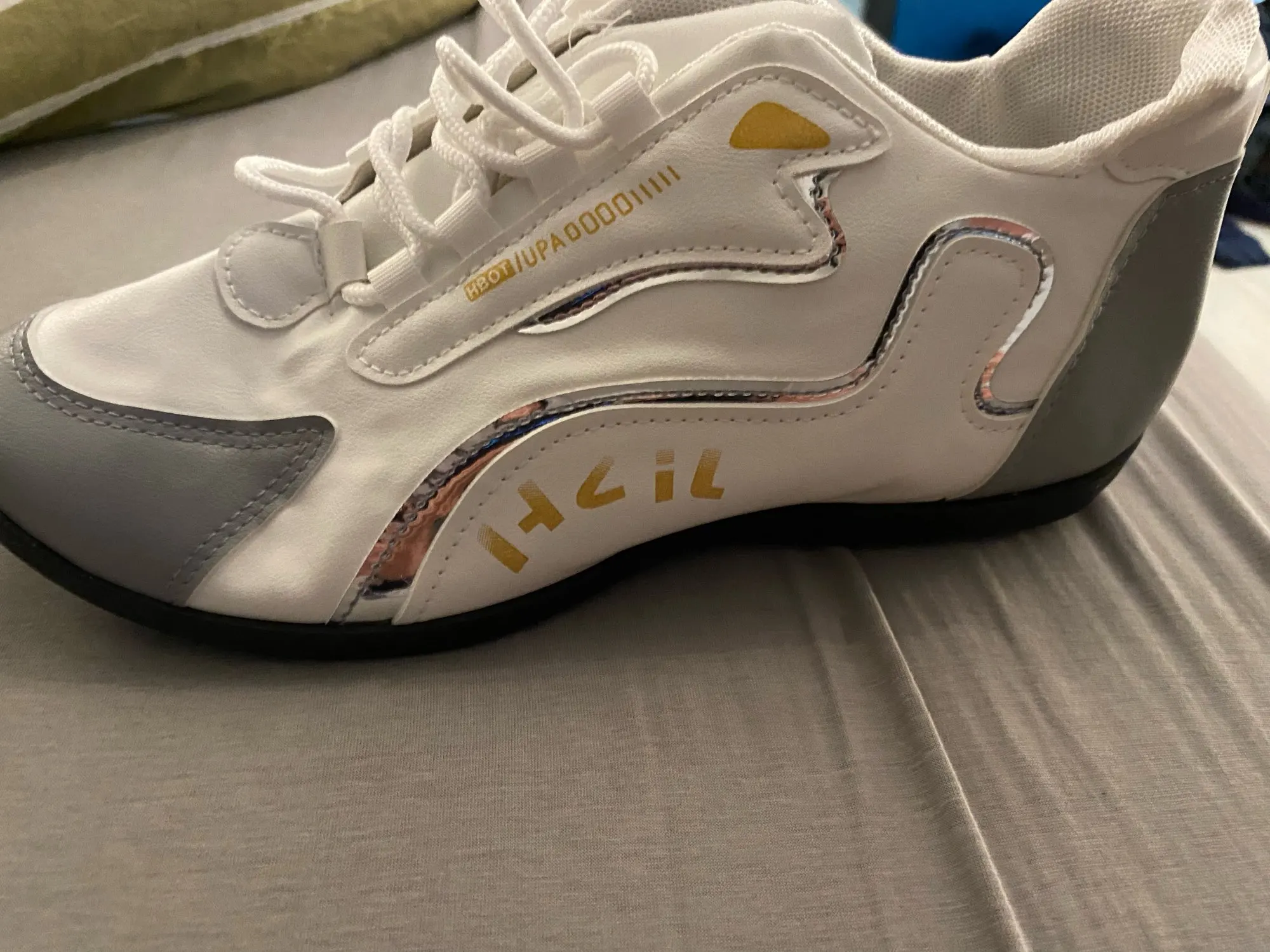 Breathable Solid Color Slip-On Shoes photo review