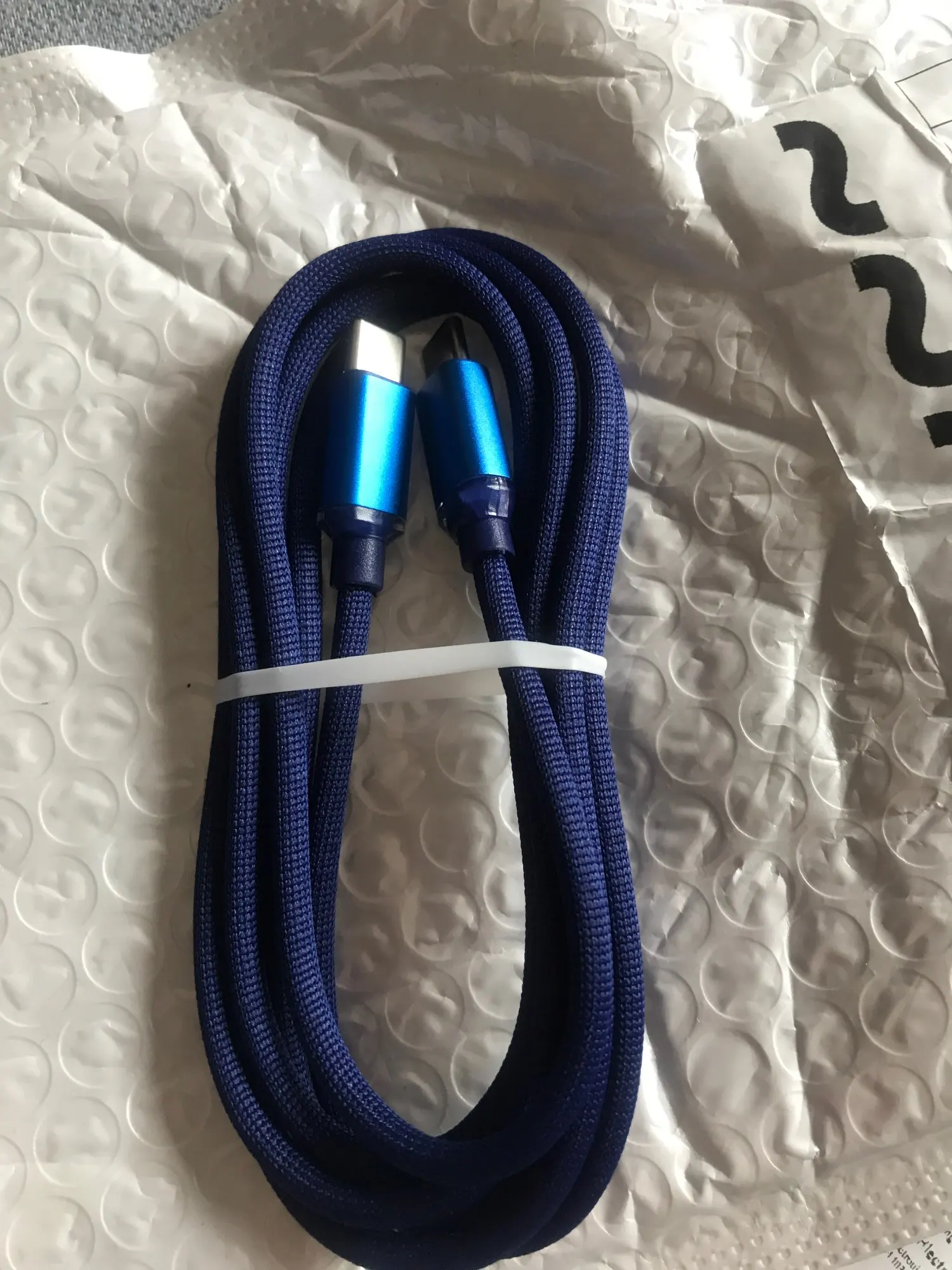 120W 6A USB-C Fast Charging and Data Cable for iPhone 15 Pro Max, Samsung, Xiaomi photo review