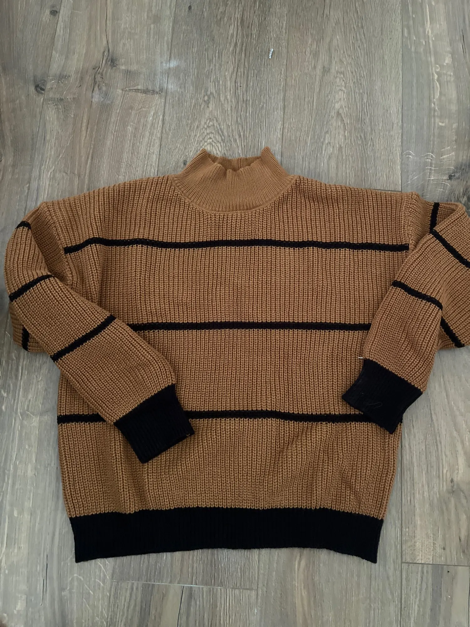 Women's Minimalist Turtleneck Long Pullover Sweater photo review