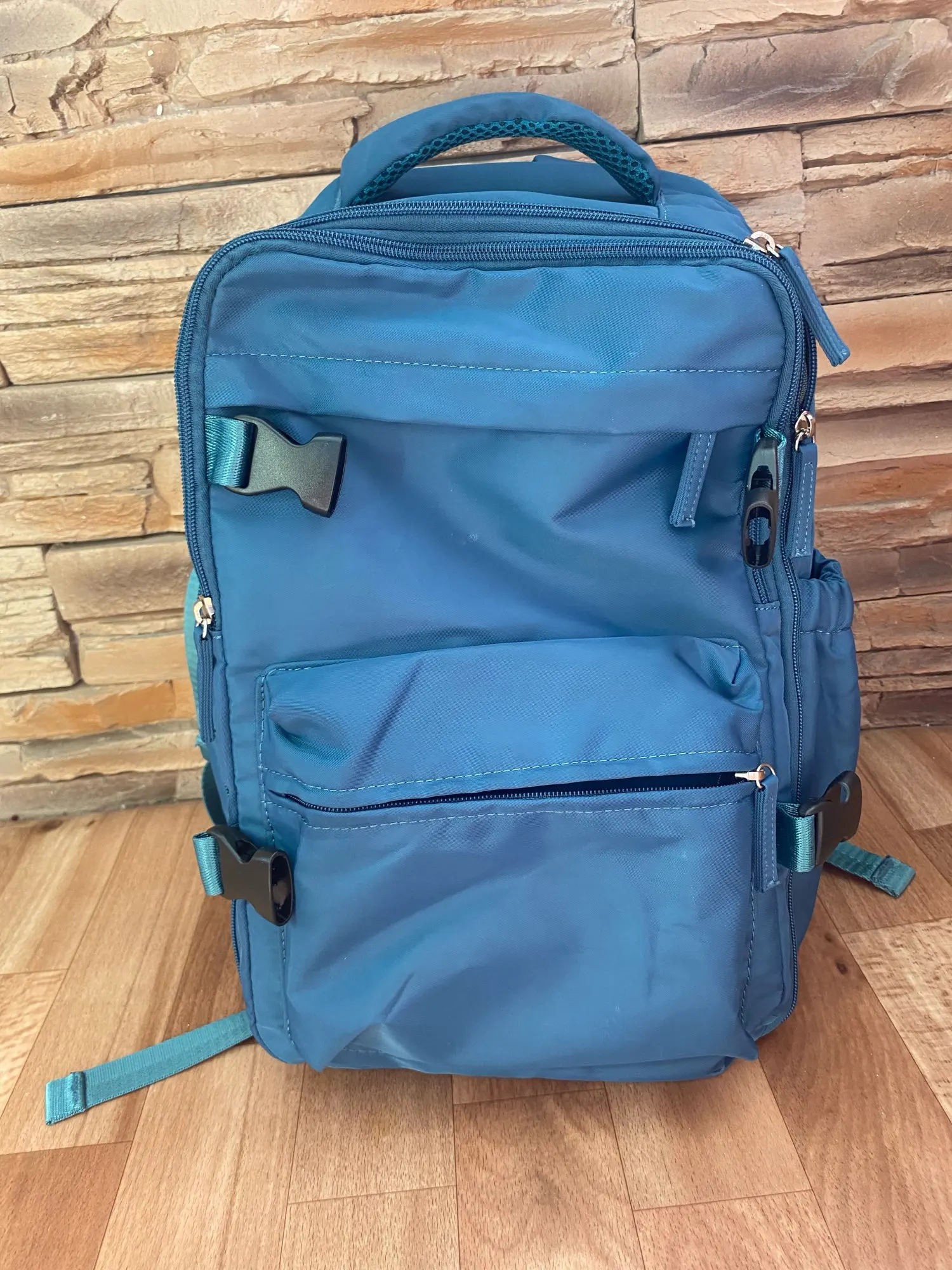 Scout – Tracked Adventure Companion