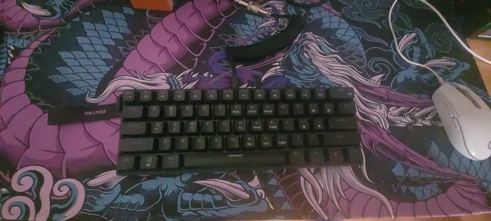 AJAZZ NK61 Teclado mecánico para juegos por cable 60% RGB intercambiable en caliente 61 teclas interruptor rojo Mini teclado para Gamer PC photo review