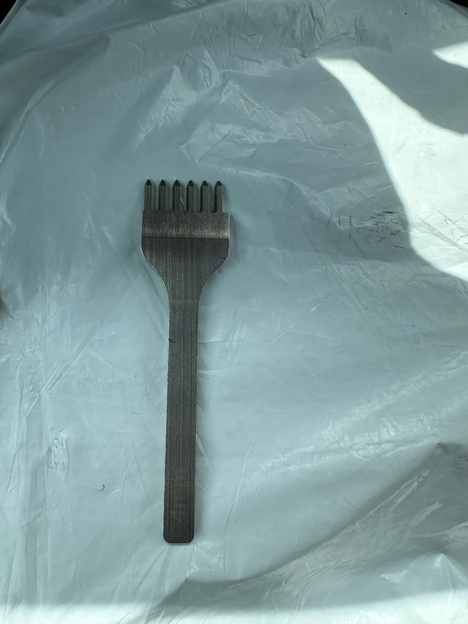 Versatile Leather Craft Punch Tool: Create Perfect Holes and Stitches photo review