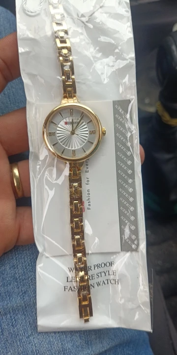 Curren Luxury Women's Quartz Watch photo review