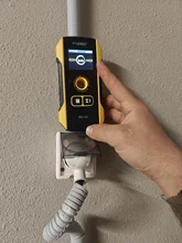 thumbnail: FNIRSI 6-in-1 Muurscanner - Professionele Hout- Metaal- En Kabeldetector Met LCD-scherm