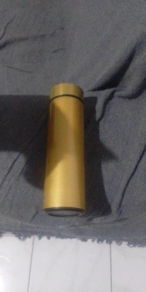 Garrafa Térmica Em Aço Inox Com Termômetro Digital 500ml Led photo review