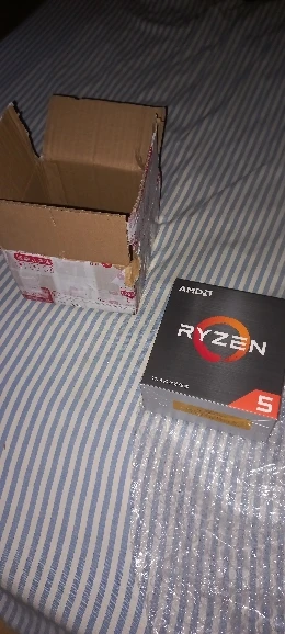 New AMD Ryzen 5 5500 R5 5500 3.6GHz 6-Core 12-Thread CPU Processor 7NM 65W L3=16M 100-000000457 Socket AM4 Origin Box With Fan photo review
