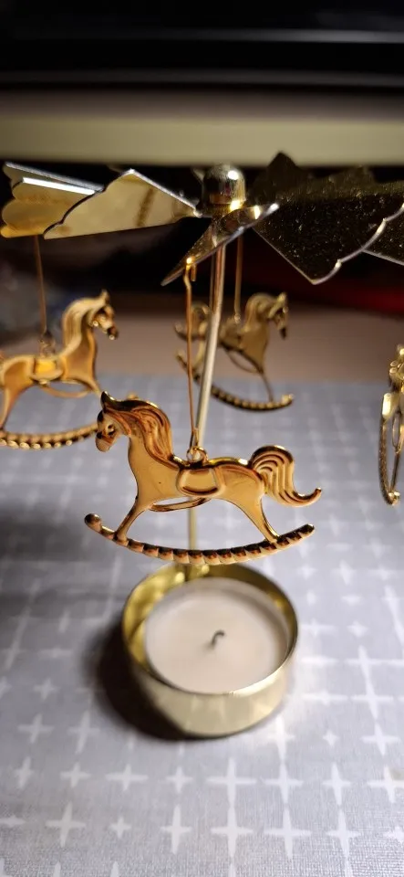 Metal Hot Rotating Candle Holder photo review