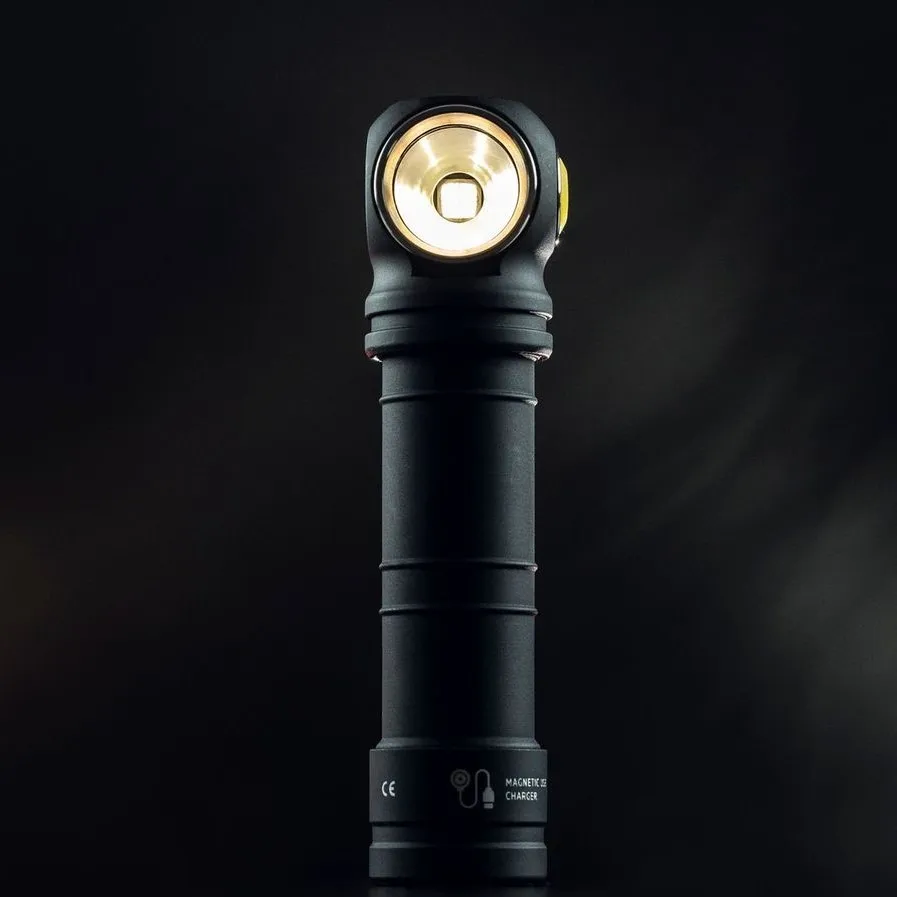 Рисунок 2 - Новый фонарь для телефона Armytek