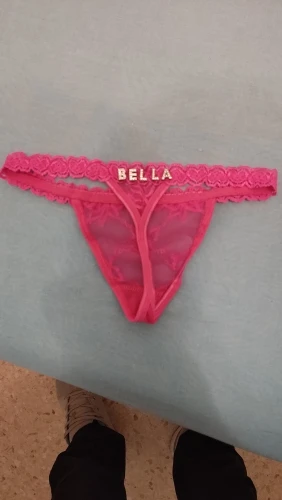 CrystalCharm – Personalisiertes Spitzen-Tanga-Set für heiße Momente photo review