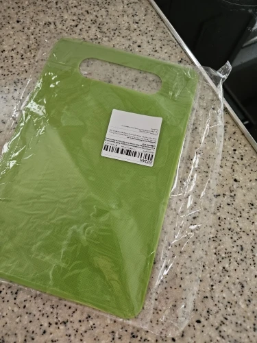 Creative PP Square Chopping Board, Non-Slip Vegetable & Fruit Cutting Board photo review