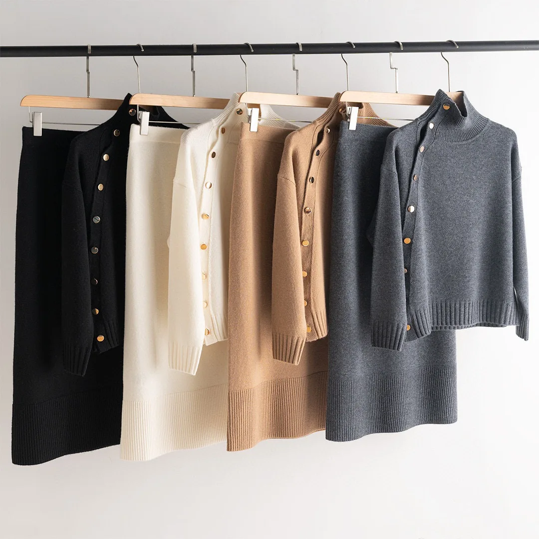 

Casual Cashmere Button Decorated Two Piece Set