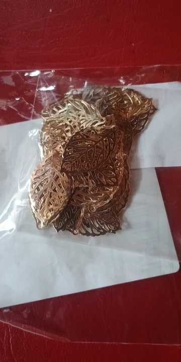 50Pcs Leaves Filigree Metal Crafts