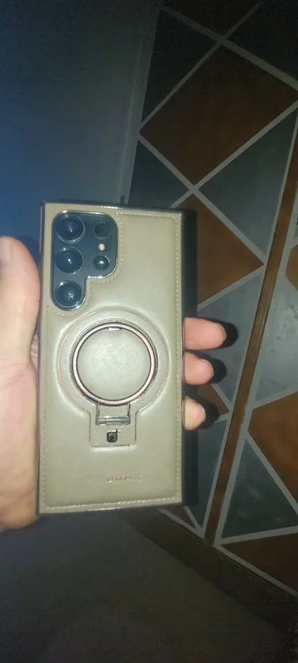 Luxury MagSafe Bracket Case for iPhone photo review