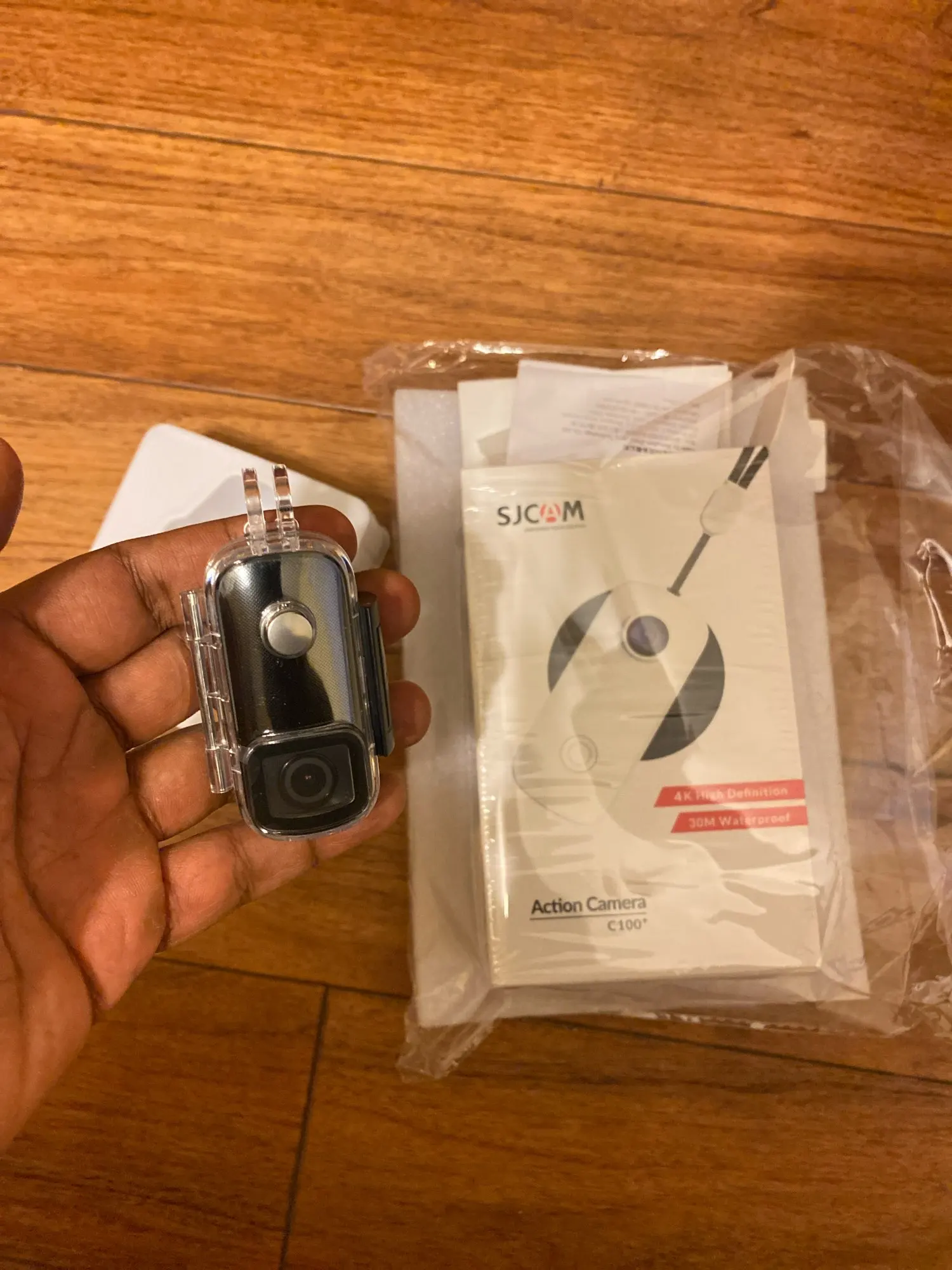 SJCAM C100 / C100 Plus - wifi (Mini Câmera Portátil Sjcam C100+ Full HD 30fps photo review