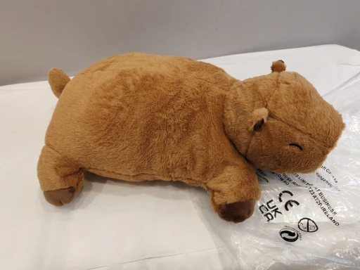 Capivara Fofeza® de Pelúcia – Estilo Almofada
