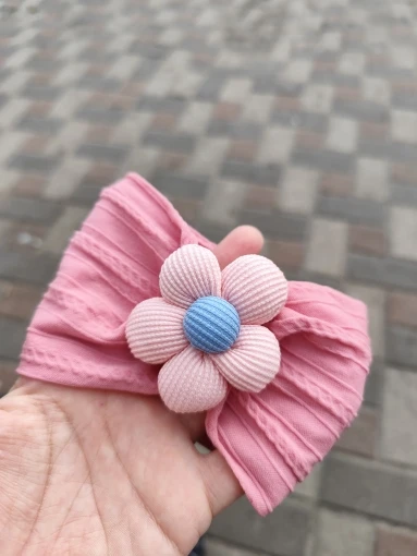 Cute Floral Nylon Baby Headband photo review