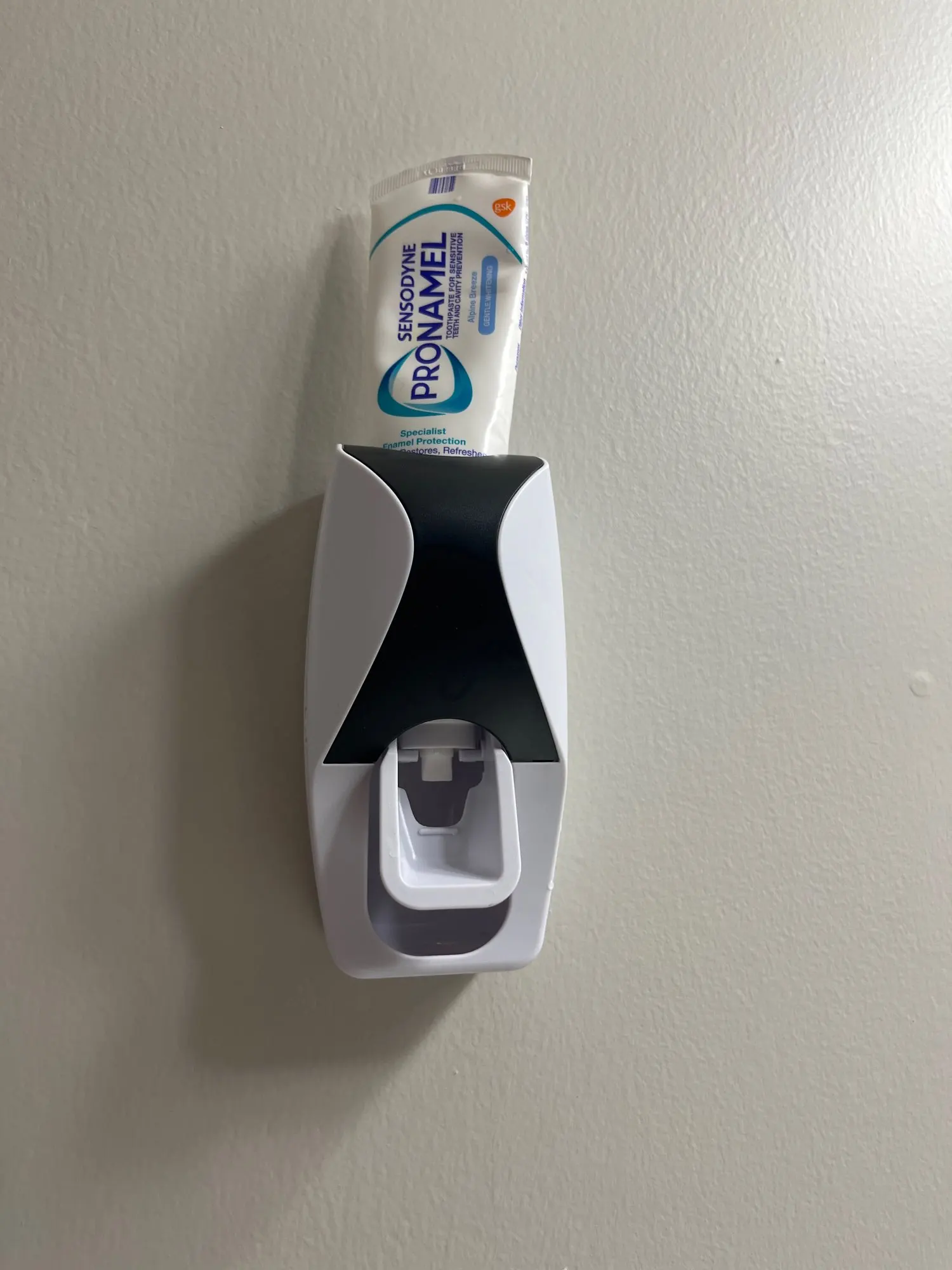 Toothpaste Squeezer Dispenser Automatic Holder photo review