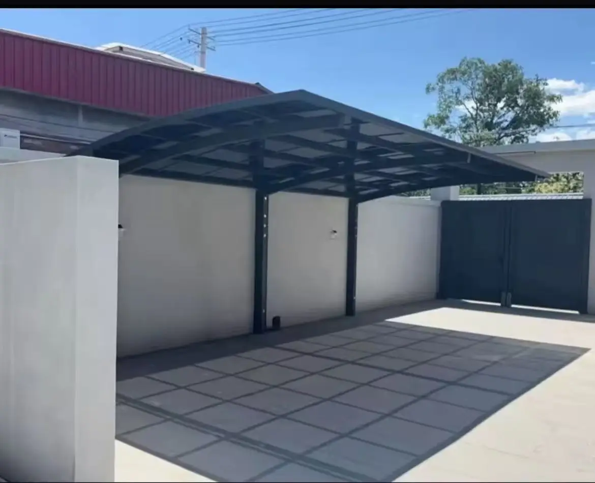 6x3.3x2.8m