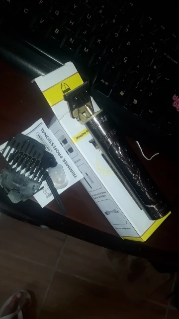 Máquina De Cortar Cabelo Parágrafo Barba Masculina Designer Aleatório Elétrico Profissional photo review