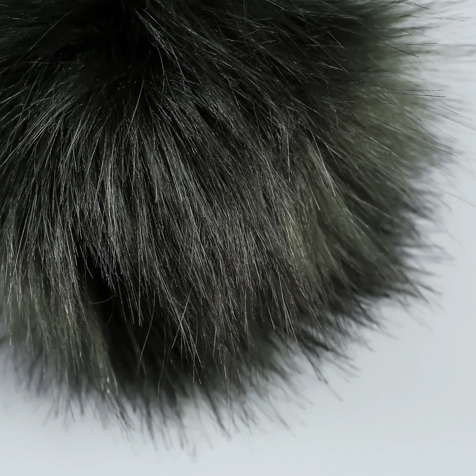 Рисунок 3 - Помпон искуственный мех песец 14