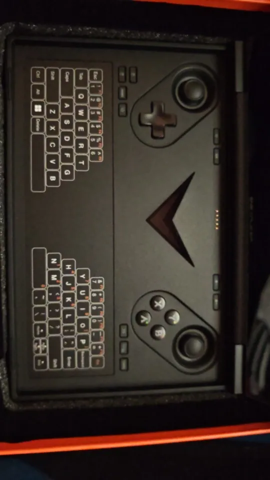 OneXPlayer G1 AMD Ryzen AI 9 HX 370 8.8