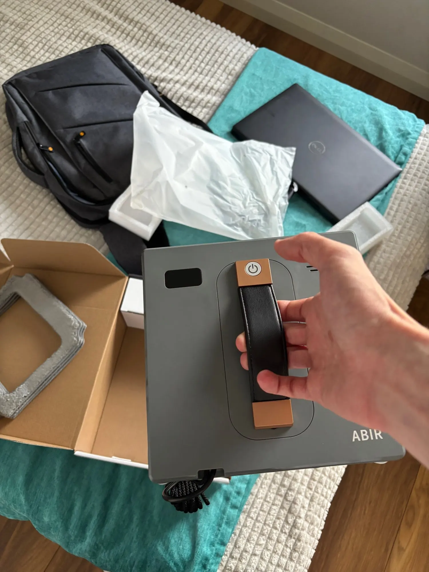 EdgeMate C1™ – Le nettoyage précis des vitres en hauteur