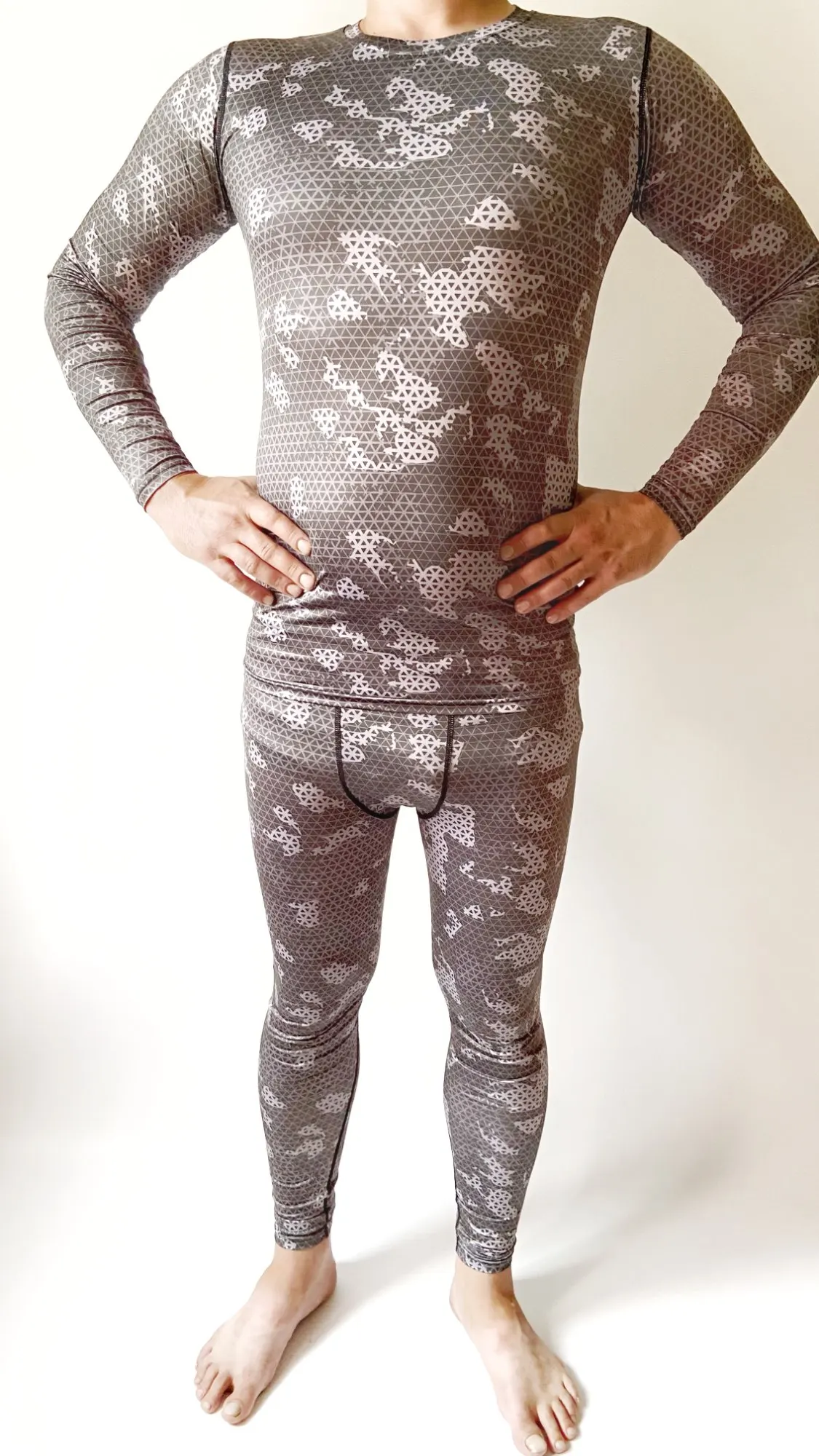 Men's Thermal Underwear For Men Male Thermo Camouflage Clothes Long Johns Set Tights Winter Compression Underwear Quick Dry photo review