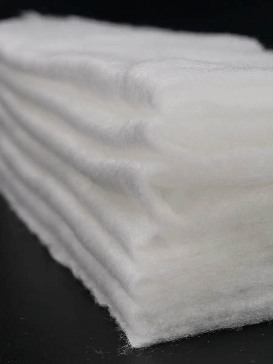 Синтепон плотность 100 и 200. Синтепон 100. Синтепон рулонный. Утеплитель синтепон. Синтепон 100 г/м2.