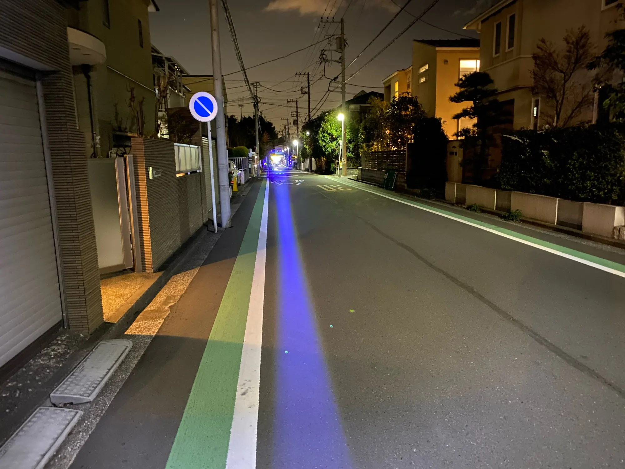 Attachment image review on Androf 100W Zoomable Flashlight