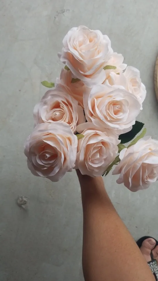 9Head Artificial Pink Rose Bouquet Flower Wedding Bridal Photography Props Home Garden Decoration Simulation Silk Rose Bouquet photo review