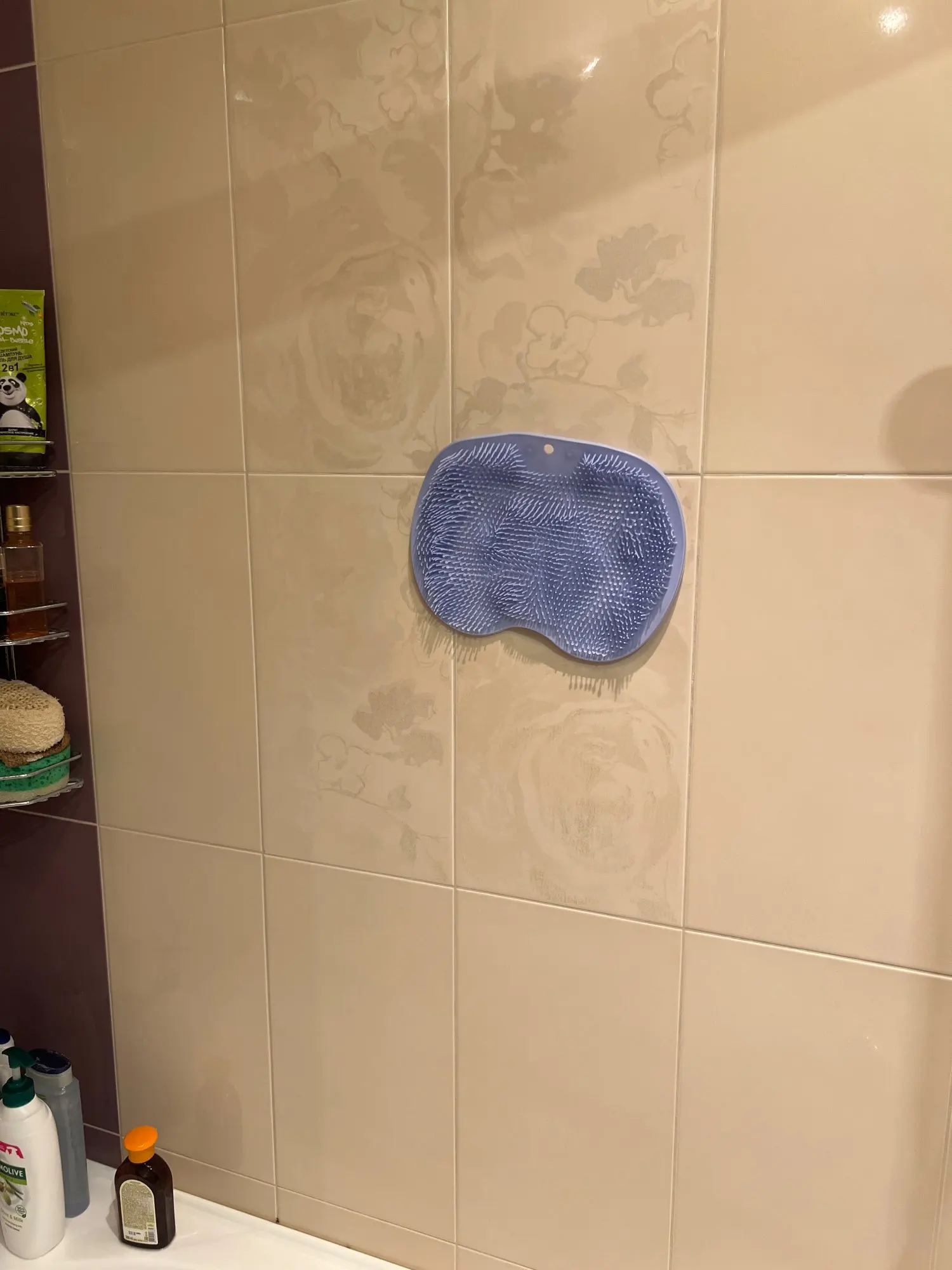 BetterBath™ - Siliconen Douche Voet & Rug Massage Borstel photo review