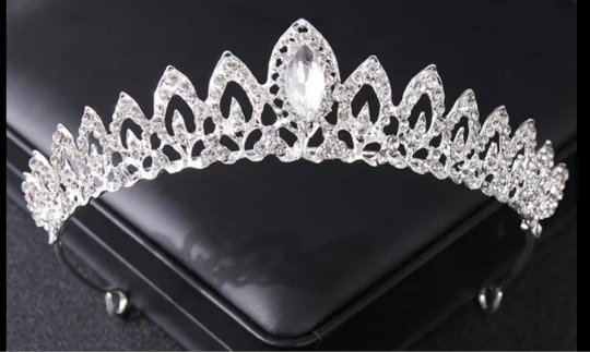 Diverse Silver Gold Color Crystal Crowns photo review