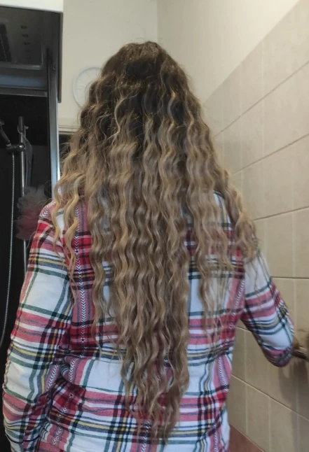 Bella Deep Wave Curly Synthetic Wig photo review