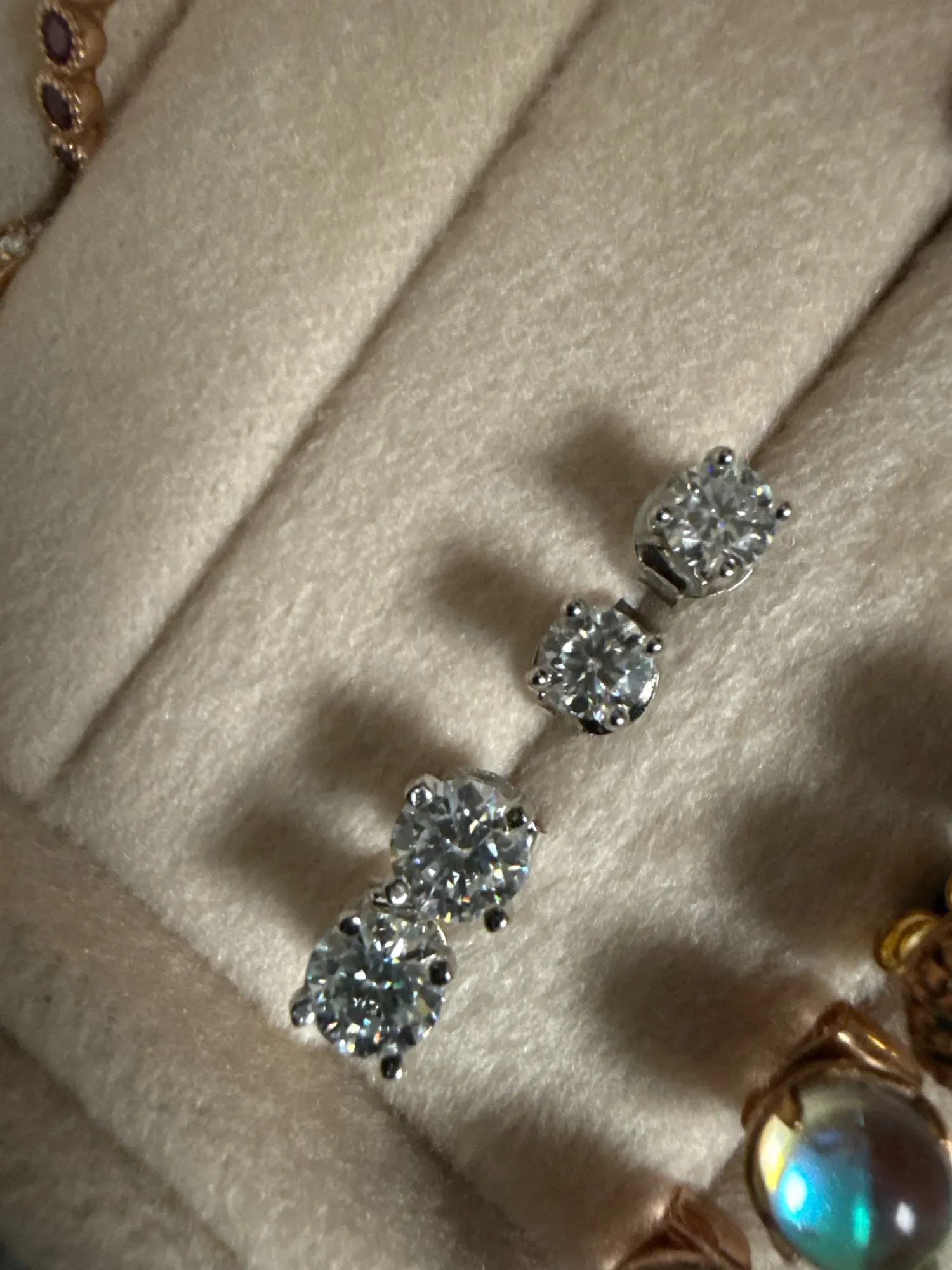 Moissanite Ear Stud Earrings photo review