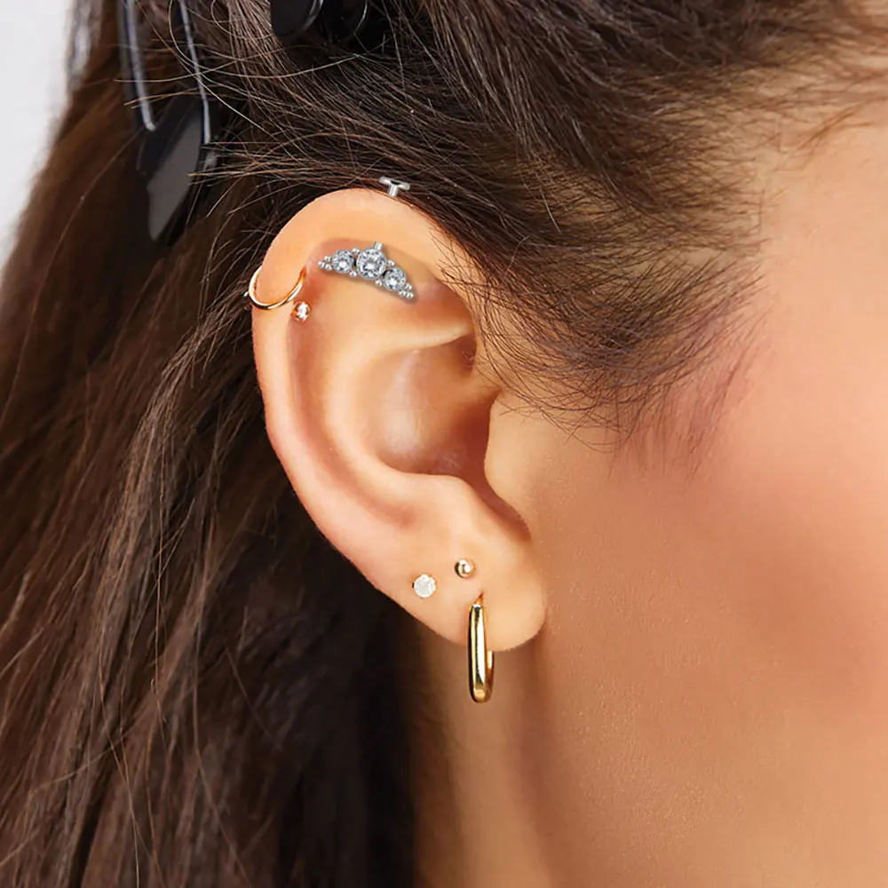Right Grand ASTM F136 Titanium 16G Vertical Helix Cluster Earring Internally Threaded Medusa Ring Cartilage Monroe Lobe Piercing