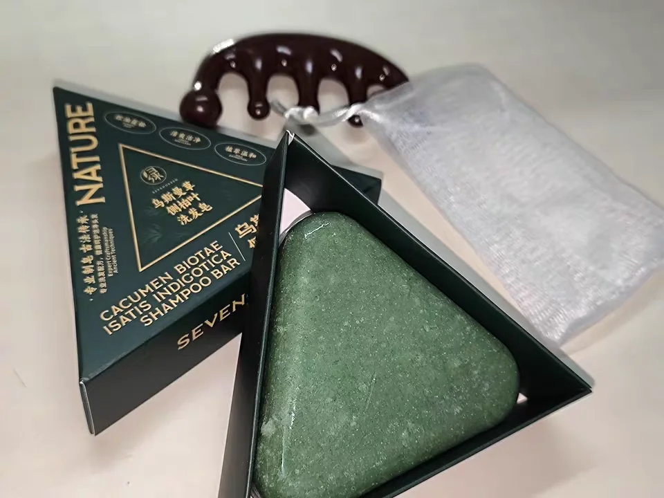 KräuterKraft Shampoo - Natürliche Stärkung für Ihr Haar