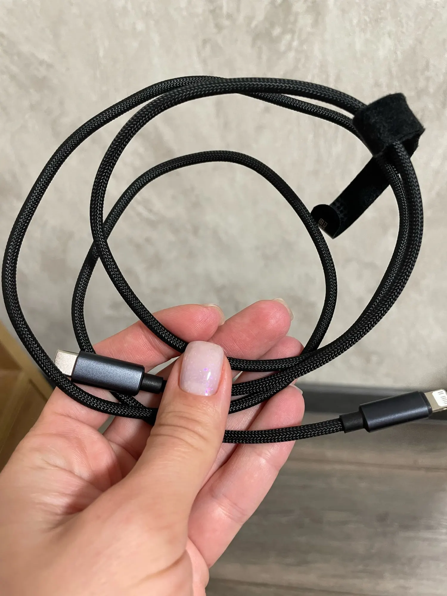 Baseus 20W PD USB-C Cable for iPhone 14/13/12 Pro Max photo review