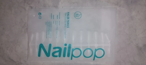 Nailpop 120 st Press on False Nails Fake Nails Kista Halvfrostad Heltäckande Kort Nagel Gel X Tips Kapselkonst Tillbehör Verktyg