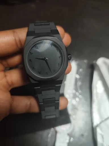 Ciiio™ Unisex Silicone Watch – Minimalist, Waterproof, Everyday Style