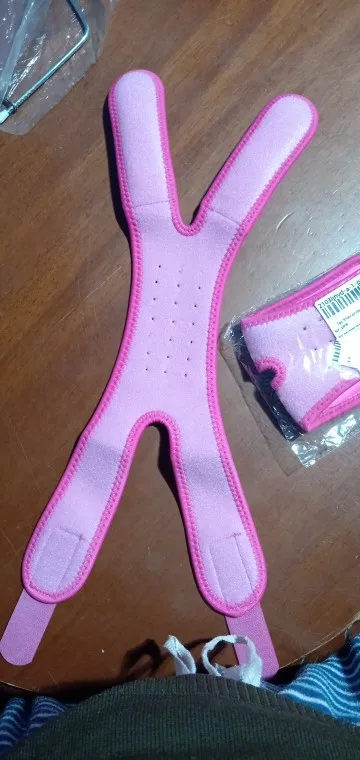 🦵 הגנה לברך לציוד כושר! 💪 עשוי PC איכותי, מספק תמיכה והגנה מושלמת אימוני כושר. אידיאלי למניעת פציעות ושיפור ביצועים!