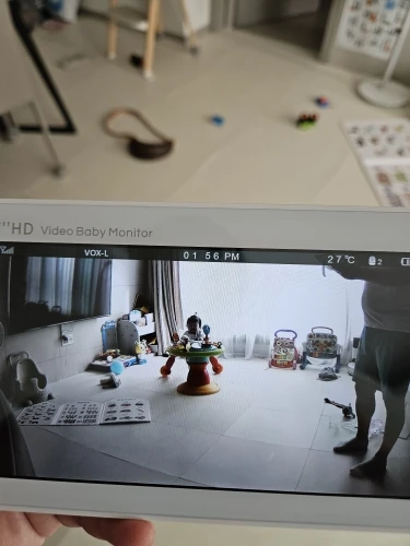 SM70V2 7" HD Split Screen Baby Monitor - Dual Camera with Remote Features photo review