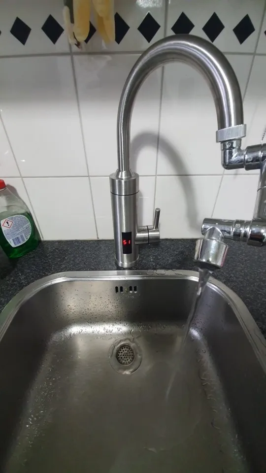 Hot Water in a Snap: Instant Water Heater Faucet for Quick and Convenient Kitchen and Bathroom Use photo review