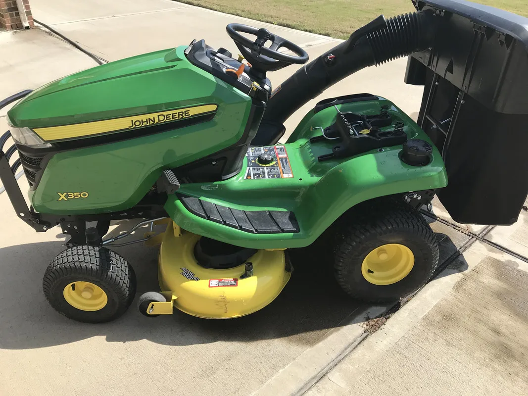 

BRAND NEW Market Sales_ Lawn Mower X380 For Sale.